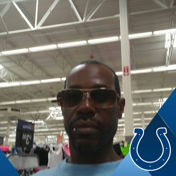 Meet your Posher, Darryl - Picture 1 of 1